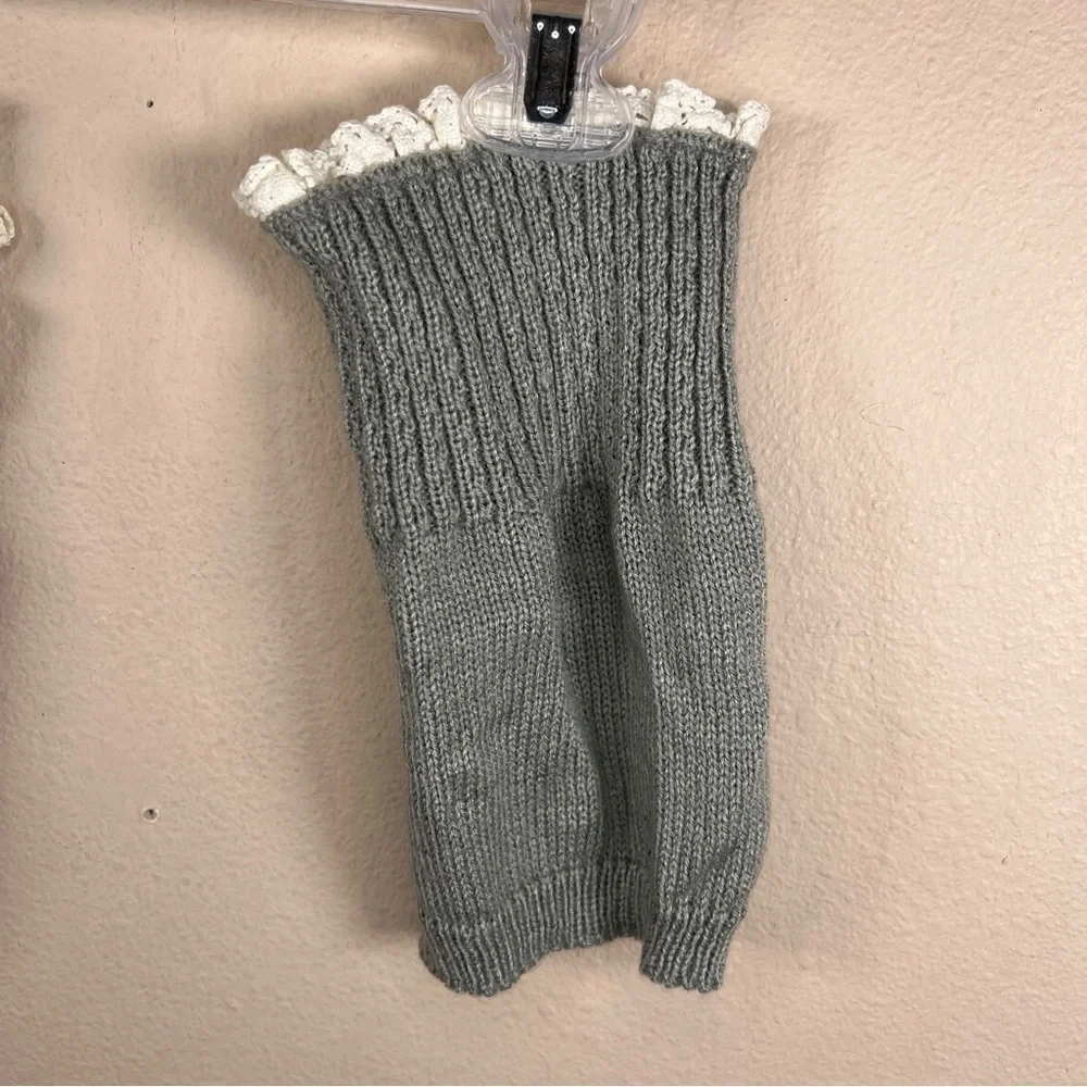 GREY LEGWARMERS BOOT CUFF IVORY LACE ACCENT STRETCH COZY